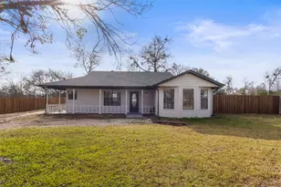 701 Rose Hl Rd, Terrell, TX 75160 - Photo 1