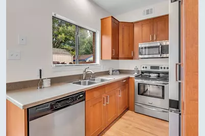 903 Azalia Drive, Lewisville, TX 75067 - Photo 13