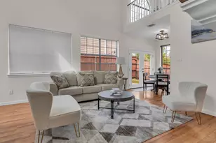 903 Azalia Dr, Lewisville, TX 75067 - Photo 7