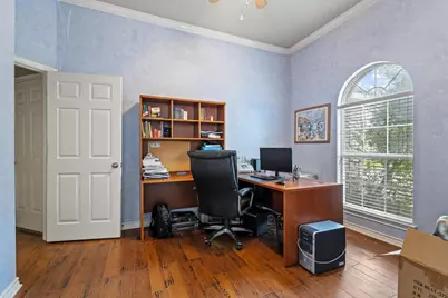 632 Delores Drive, Grand Prairie, TX 75052 - Photo 15