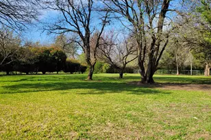 424 Ridgeview Rd, Sherman, TX 75092 - Photo 5