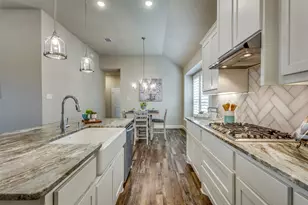 8205 San Bernard Trl, McKinney, TX 75071 - Photo 9