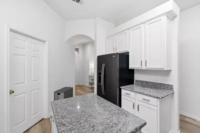 6509 Maple Drive, The Colony, TX 75056 - Photo 13