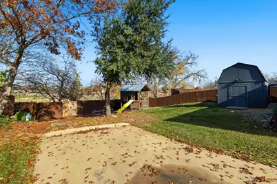 726 Laramie Drive, Lewisville, TX 75077 - Photo 23