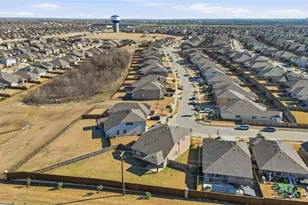 804 Saratoga Rd, Aubrey, TX 76227 - Photo 37