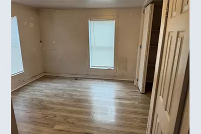 1009 S Morris Street, Gainesville, TX 76240 - Photo 11