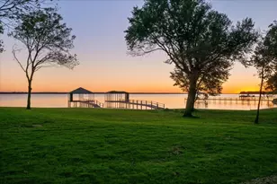 1194 The Shores Dr, Corsicana, TX 75109 - Photo 33