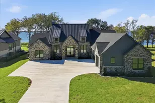 1194 The Shores Dr, Corsicana, TX 75109 - Photo 3