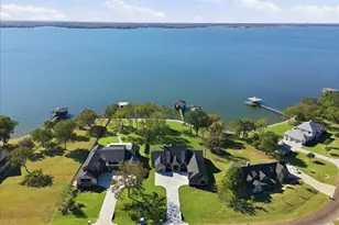 1194 The Shores Dr, Corsicana, TX 75109 - Photo 5