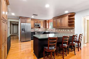 6728 Victoria Ave, North Richland Hills, TX 76180 - Photo 3