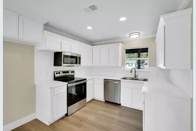 610 Colgate Drive, Lancaster, TX 75134 - Photo 15