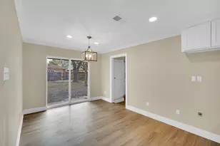 610 Colgate Dr, Lancaster, TX 75134 - Photo 11