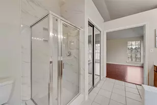 2327 Cromwell Dr, Arlington, TX 76018 - Photo 21