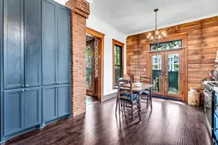 414 W Columbia St, Weatherford, TX 76086 - Photo 9