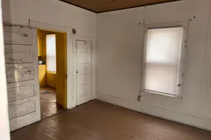 505 N 5th St, Corsicana, TX 75110 - Photo 19