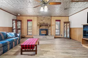 160 Co Rd 2202, Greenville, TX 75402 - Photo 17