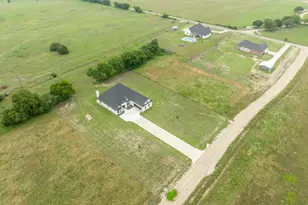 124 High Pt Dr, Hillsboro, TX 76645 - Photo 37