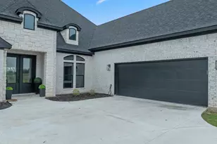 124 High Pt Dr, Hillsboro, TX 76645 - Photo 5