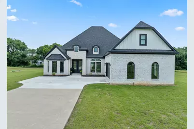 124 High Point Drive, Hillsboro, TX 76645 - Photo 1