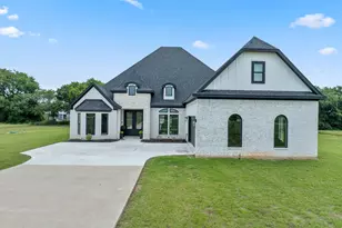 124 High Pt Dr, Hillsboro, TX 76645 - Photo 1