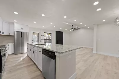 647 Evelyn Lane, Burleson, TX 76028 - Photo 13