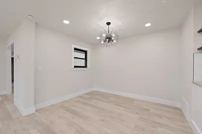 647 Evelyn Lane, Burleson, TX 76028 - Photo 9