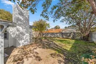 3102 Oak Hill Rd, Carrollton, TX 75007 - Photo 29