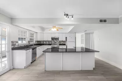 3102 Oak Hill Road, Carrollton, TX 75007 - Photo 13