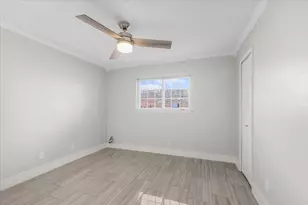 3102 Oak Hill Rd, Carrollton, TX 75007 - Photo 21