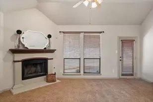 8204 Summerleaf Dr, Arlington, TX 76001 - Photo 15