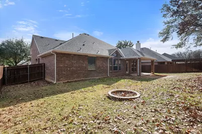 8204 Summerleaf Drive, Arlington, TX 76001 - Photo 35