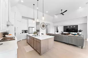 1901 Rockwood Ln, Mansfield, TX 76063 - Photo 7