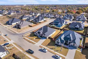 1901 Rockwood Ln, Mansfield, TX 76063 - Photo 33