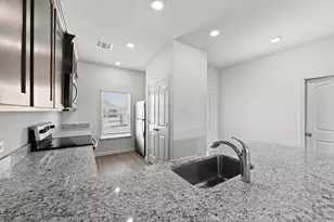 1364 Bullnose Wy, Fort Worth, TX 76131 - Photo 3