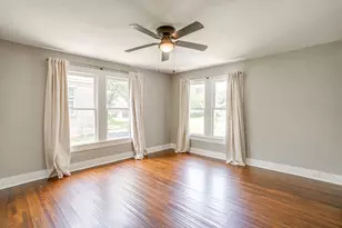 3221 8th Ave, Fort Worth, TX 76110 - Photo 7