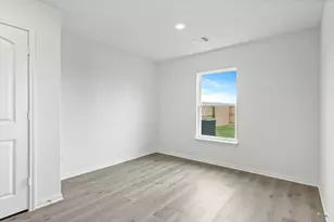 10121 Throttle Ln, Fort Worth, TX 76131 - Photo 3