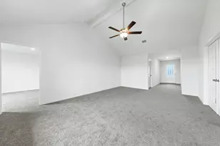 10121 Throttle Ln, Fort Worth, TX 76131 - Photo 5