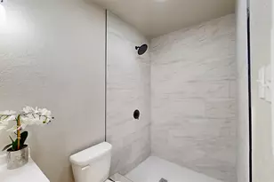 5009 Roxie St, Haltom City, TX 76117 - Photo 29