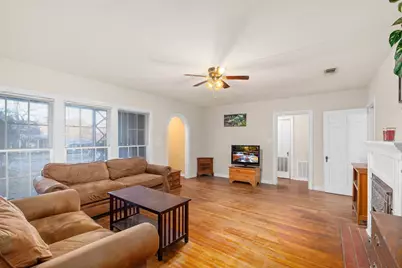 415 W Josephine Street, Weatherford, TX 76086 - Photo 5