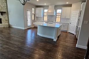 11817 Serval St, Godley, TX 76044 - Photo 5