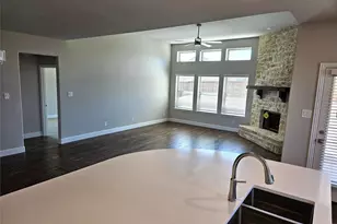 11817 Serval St, Godley, TX 76044 - Photo 7