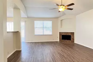 1715 Citadel Dr, Glenn Heights, TX 75154 - Photo 11