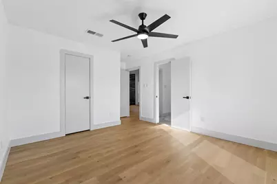 314 Gregory Lane, Grand Prairie, TX 75052 - Photo 21