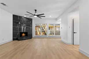 314 Gregory Ln, Grand Prairie, TX 75052 - Photo 11