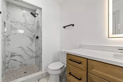 314 Gregory Lane, Grand Prairie, TX 75052 - Photo 33