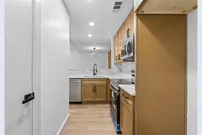 314 Gregory Lane, Grand Prairie, TX 75052 - Photo 27