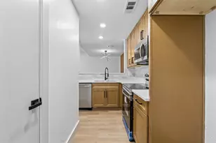 314 Gregory Ln, Grand Prairie, TX 75052 - Photo 27