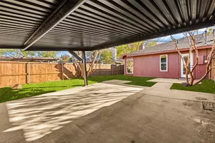 314 Gregory Ln, Grand Prairie, TX 75052 - Photo 39