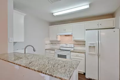 607 Kings Way Drive #B, Mansfield, TX 76063 - Photo 9