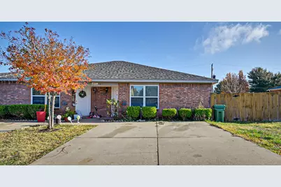 607 Kings Way Drive #B, Mansfield, TX 76063 - Photo 1